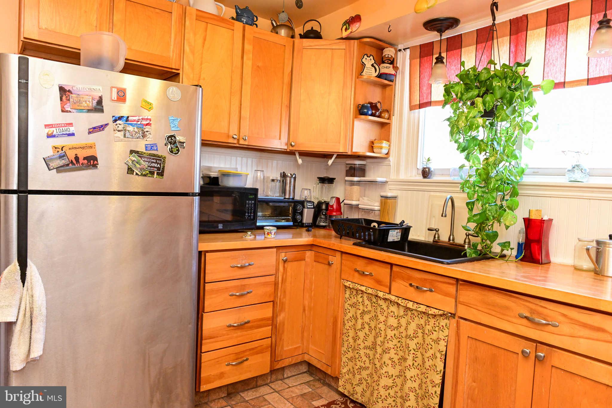 7806 Temple Road Philadelphia, PA 19150 - Photo 3 of 15 Gallery Image 3