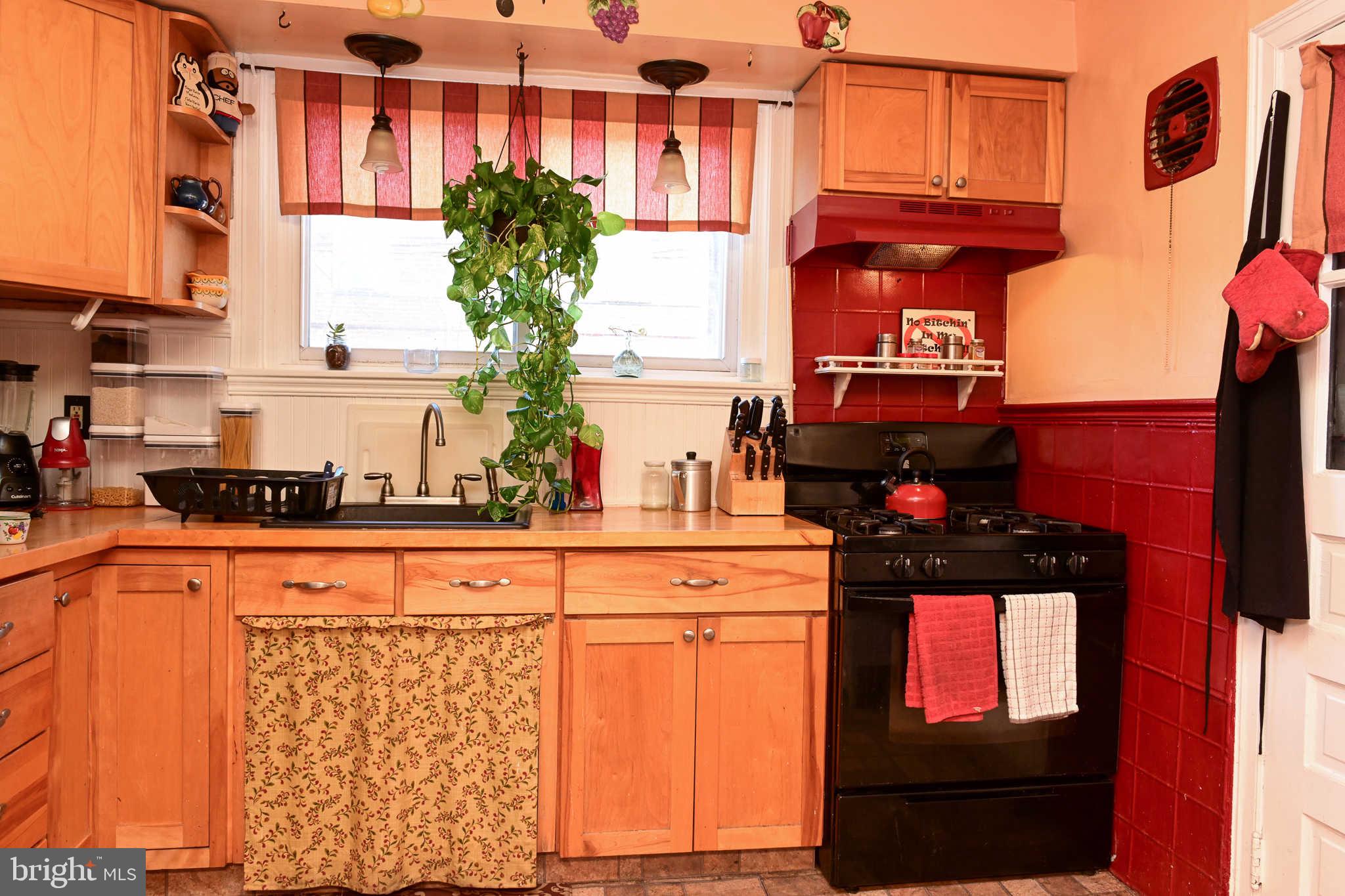 7806 Temple Road Philadelphia, PA 19150 - Photo 6 of 15 Gallery Image 6