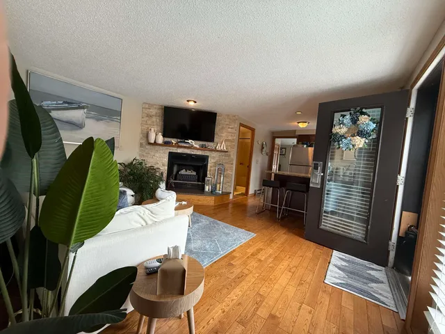 $160,000 | 1093 Canyon Road, Unit 202, Wisconsin Dells, WI 53965