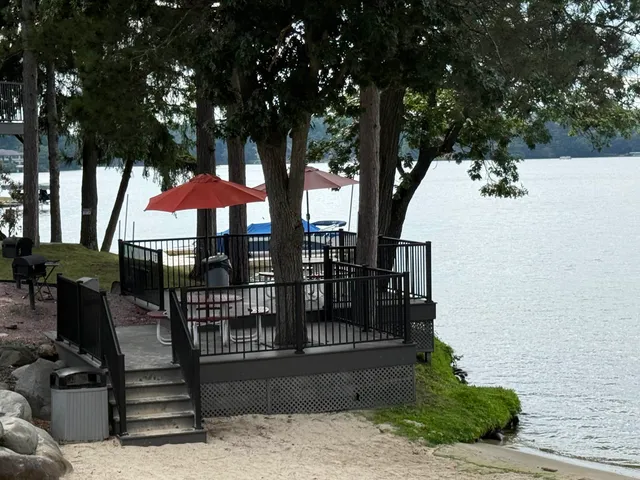 $160,000 | 1093 Canyon Road, Unit 202, Wisconsin Dells, WI 53965