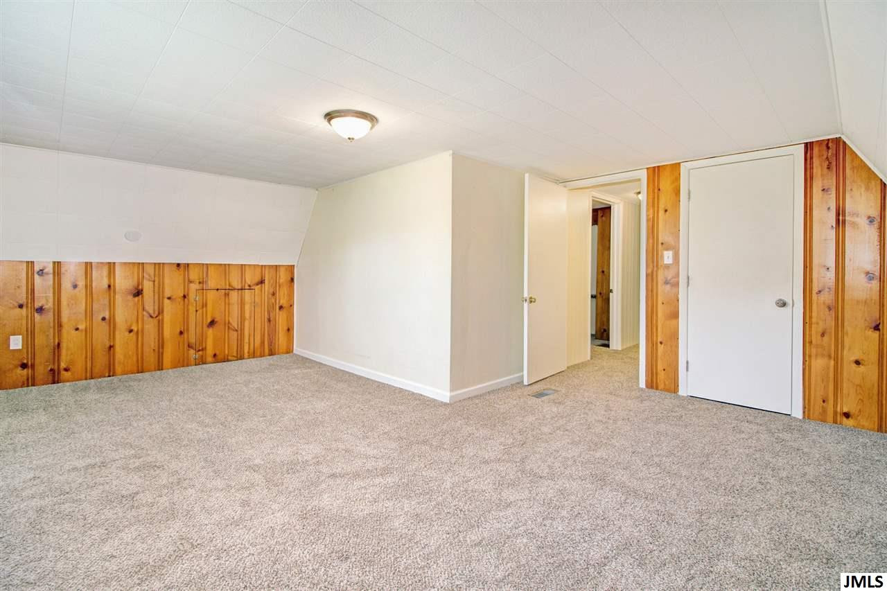 1016 Oak Grove Road Jackson, MI 49203 - Photo 12 of 24 Photo 12