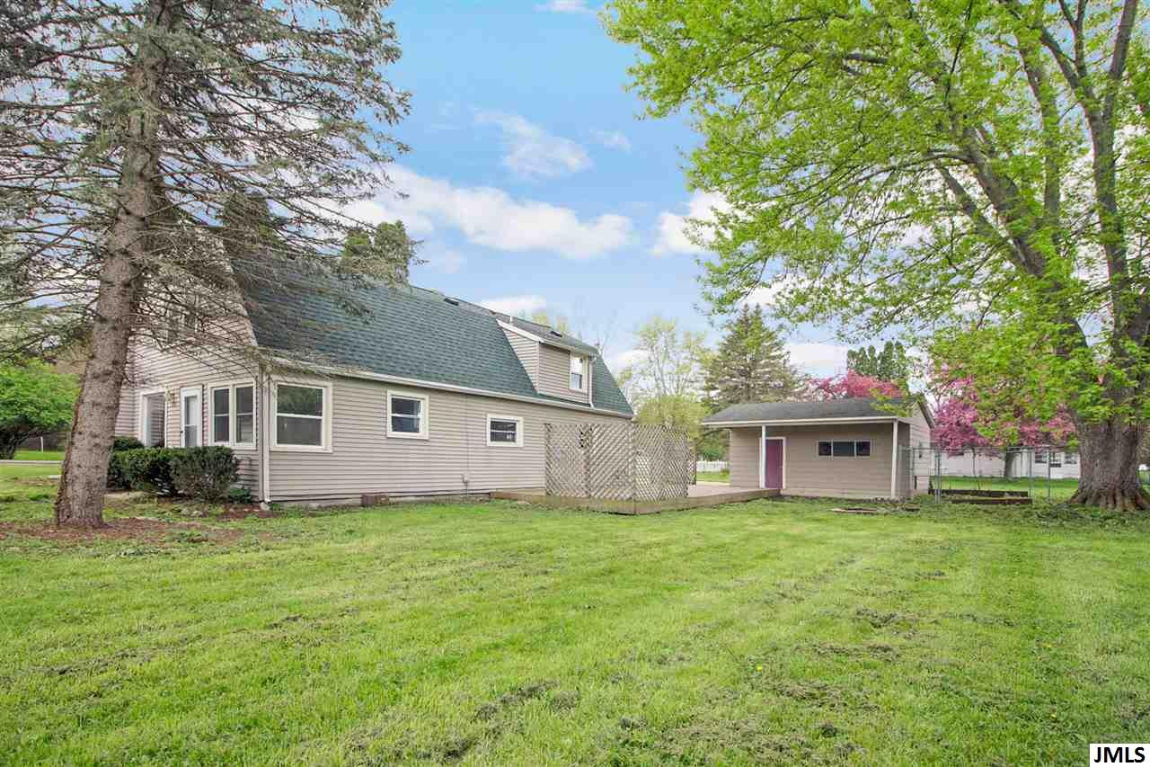 1016 Oak Grove Road Jackson, MI 49203 - Photo 18 of 24 Photo 18