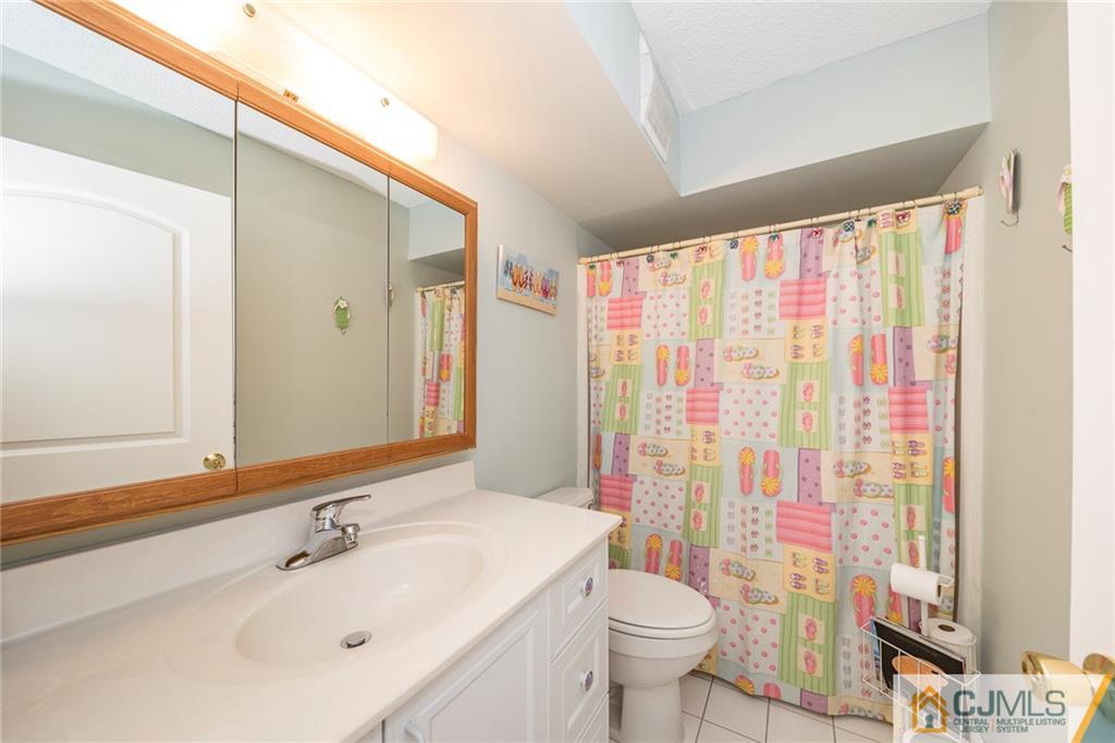 88 Jennings Road Manahawkin, NJ 08050 - Photo 11 of 25 Gallery Image 11
