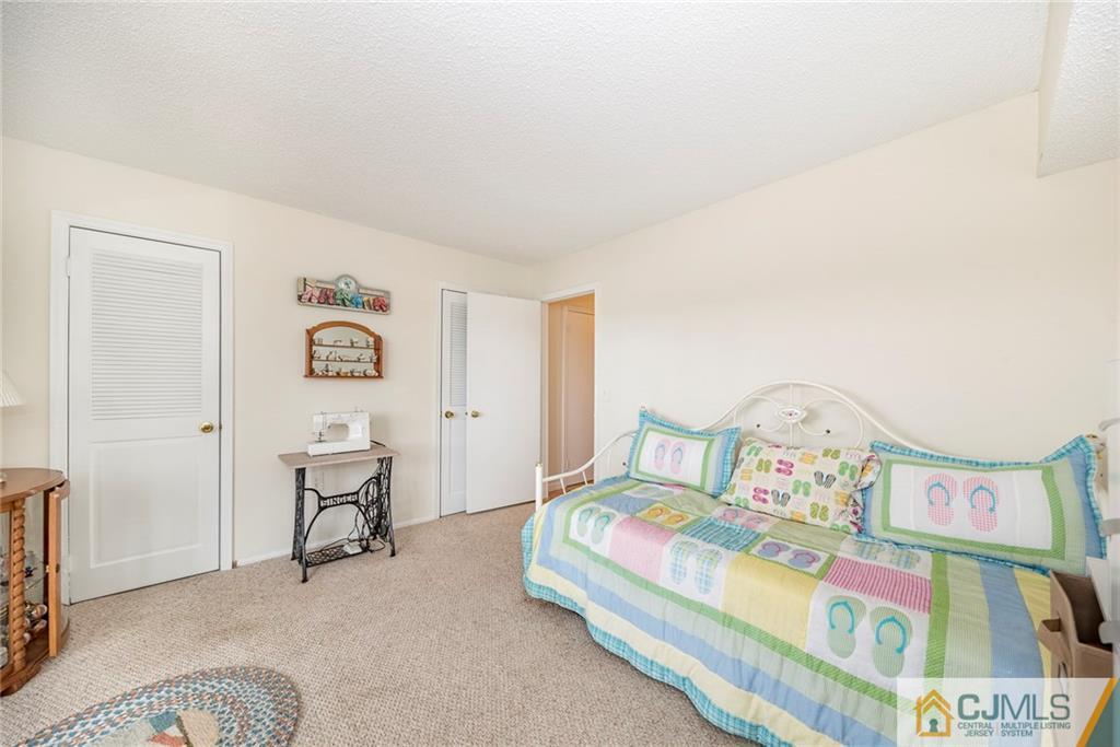 88 Jennings Road Manahawkin, NJ 08050 - Photo 13 of 25 Gallery Image 13