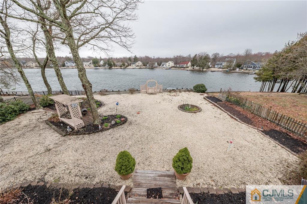 88 Jennings Road Manahawkin, NJ 08050 - Photo 23 of 25 Gallery Image 23