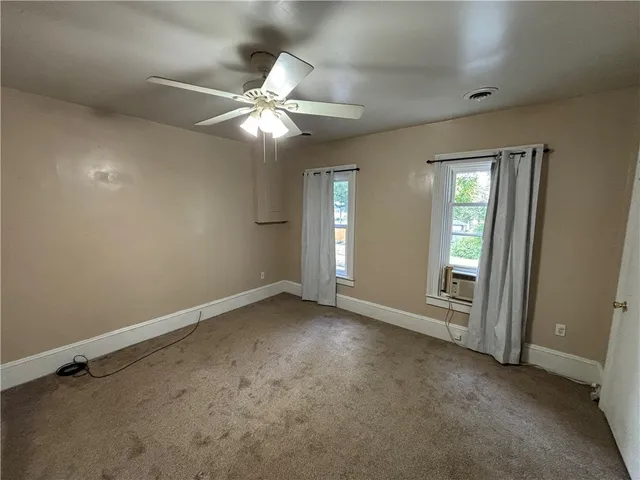 $995 | 507 Welles Street, Elmira, NY 14901