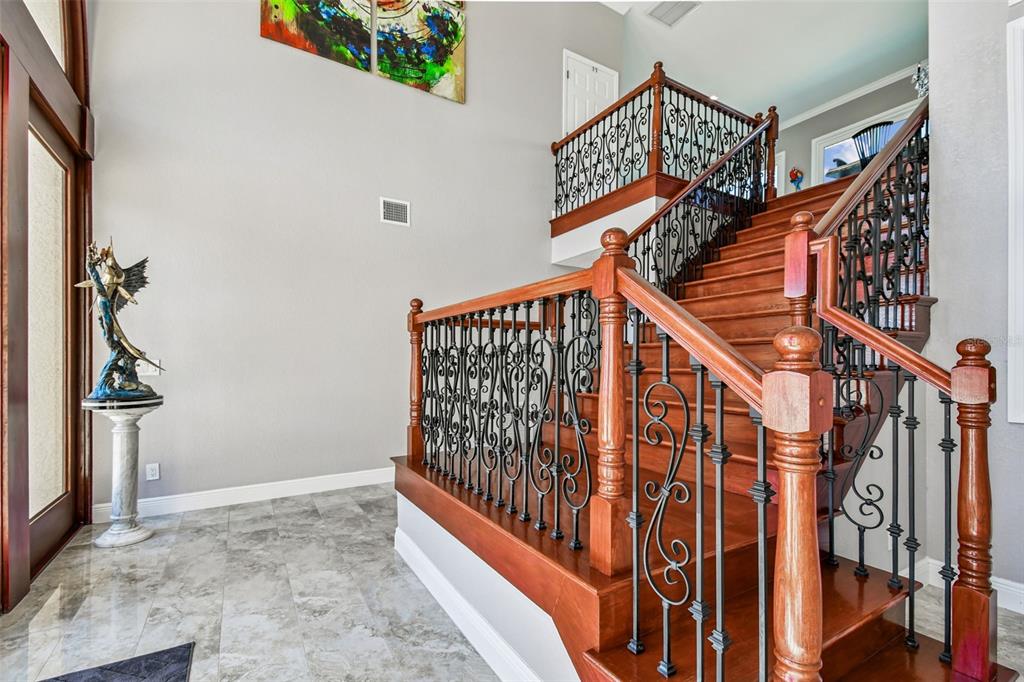 582 Johns Pass Avenue Madeira Beach, FL 33708 - Photo 11 of 100 a view of entryway