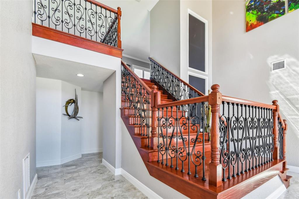 582 Johns Pass Avenue Madeira Beach, FL 33708 - Photo 12 of 100 a view of entryway