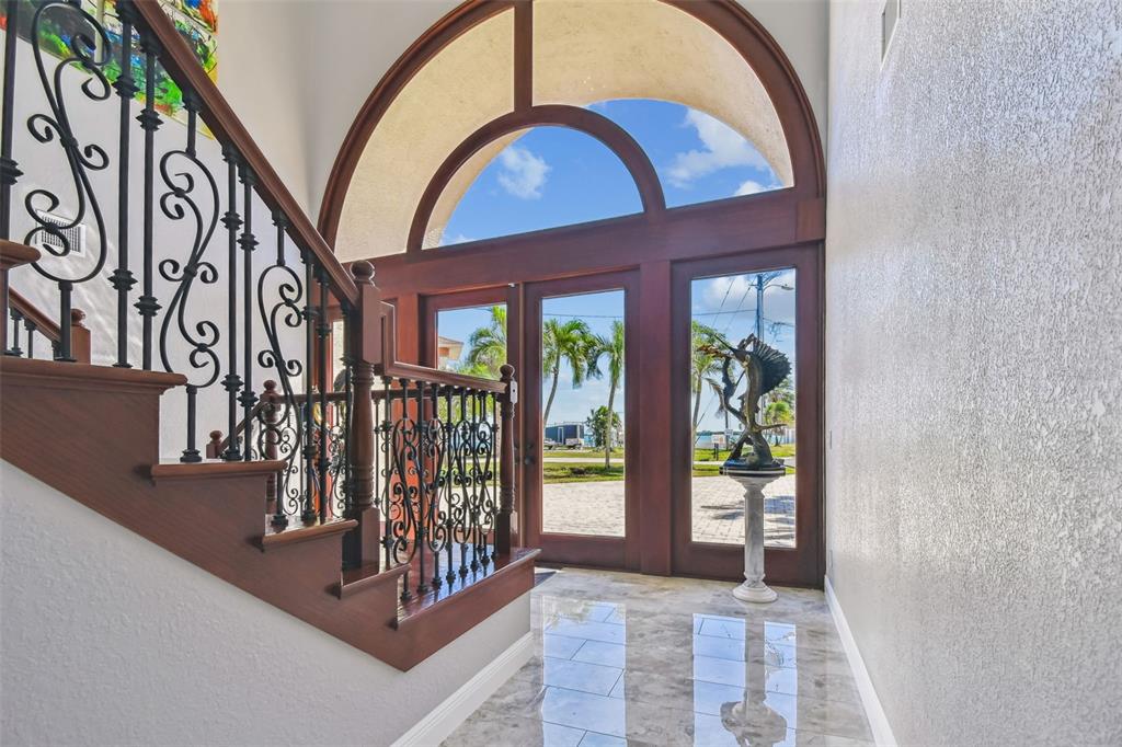 582 Johns Pass Avenue Madeira Beach, FL 33708 - Photo 14 of 100