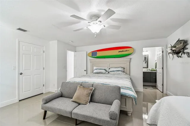 $3,600,000 | 582 Johns Pass Avenue, Madeira Beach, FL 33708