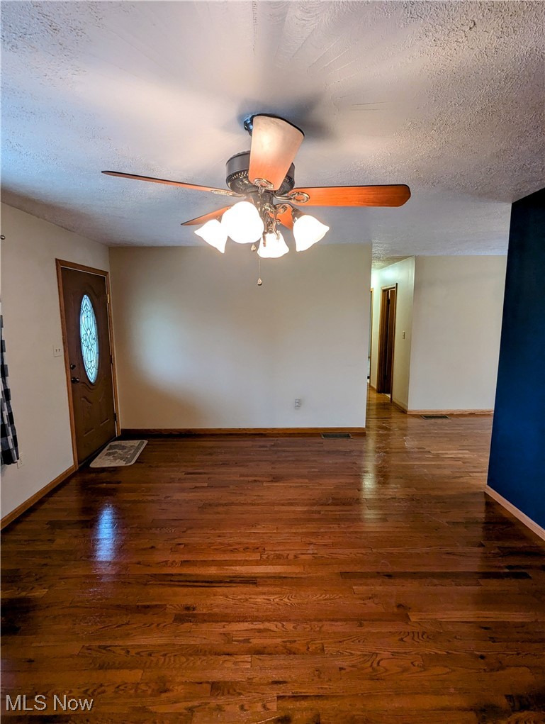 62769 Riggs Road Bellaire, OH 43906 - Photo 9 of 20 Gallery Image 9