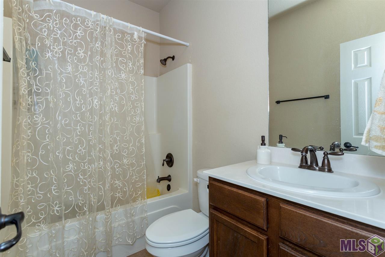 13615 Stone Gate Drive Baton Rouge, LA 70816 - Photo 17 of 23 Gallery Image 17