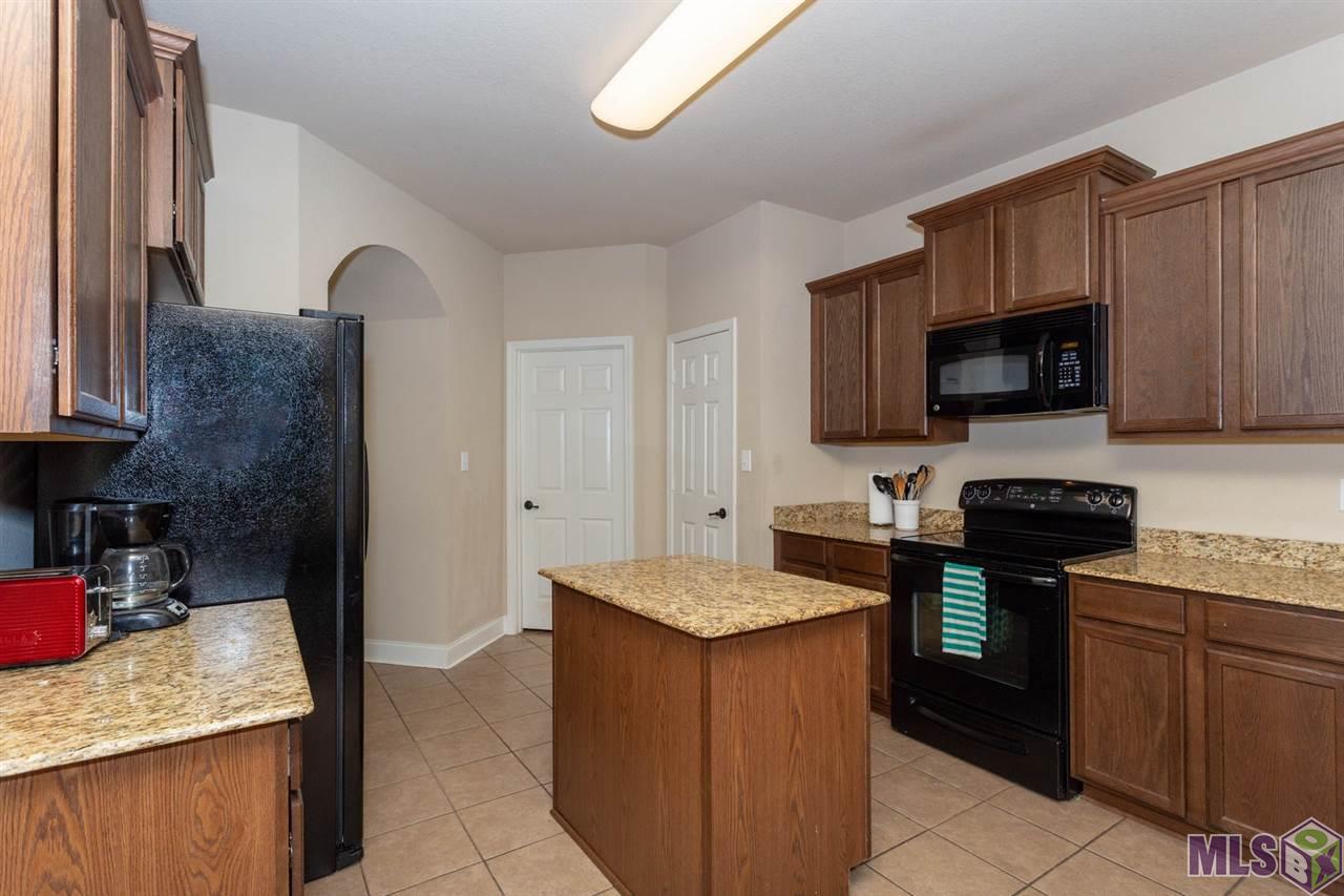 13615 Stone Gate Drive Baton Rouge, LA 70816 - Photo 7 of 23 Gallery Image 7