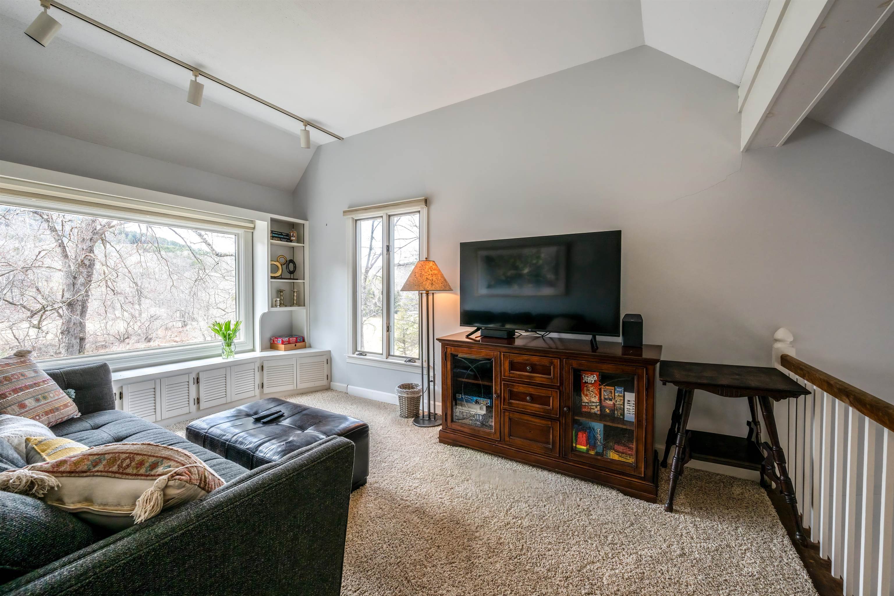 807 Murphys Road, Unit 5A Hartford, VT 05059 - Photo 20 of 28 Gallery Image 20