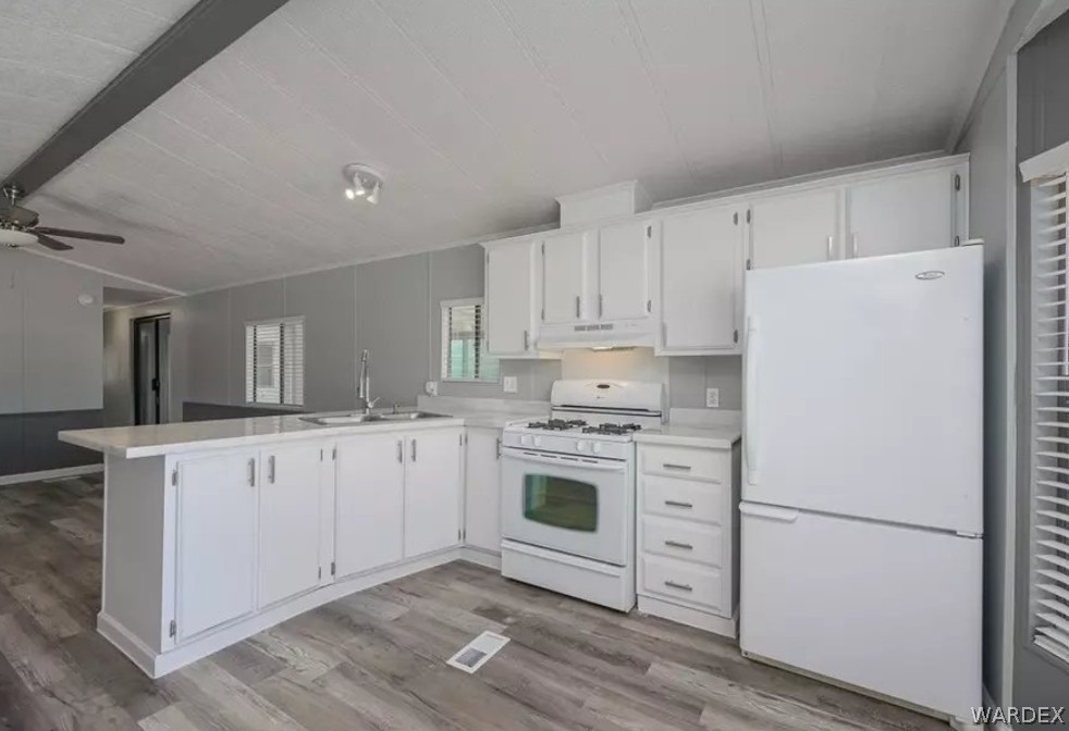 2960 Silver Creek Road, Unit 162 Bullhead City, AZ 86442 - Photo 8 of 29