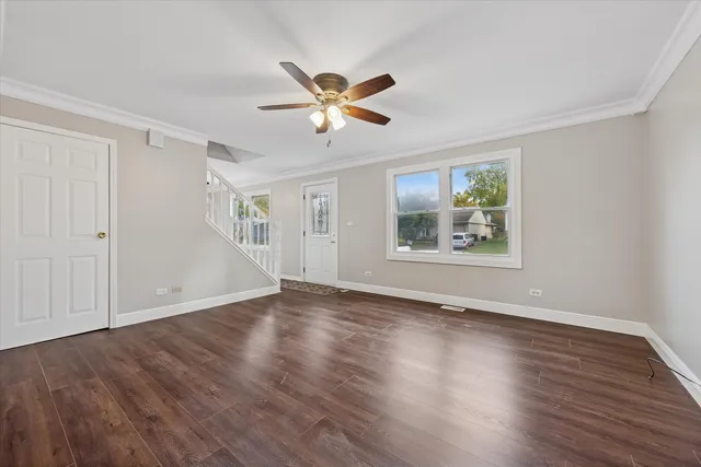 $369,000 | 426 Norton Avenue, Glendale Heights, IL 60139