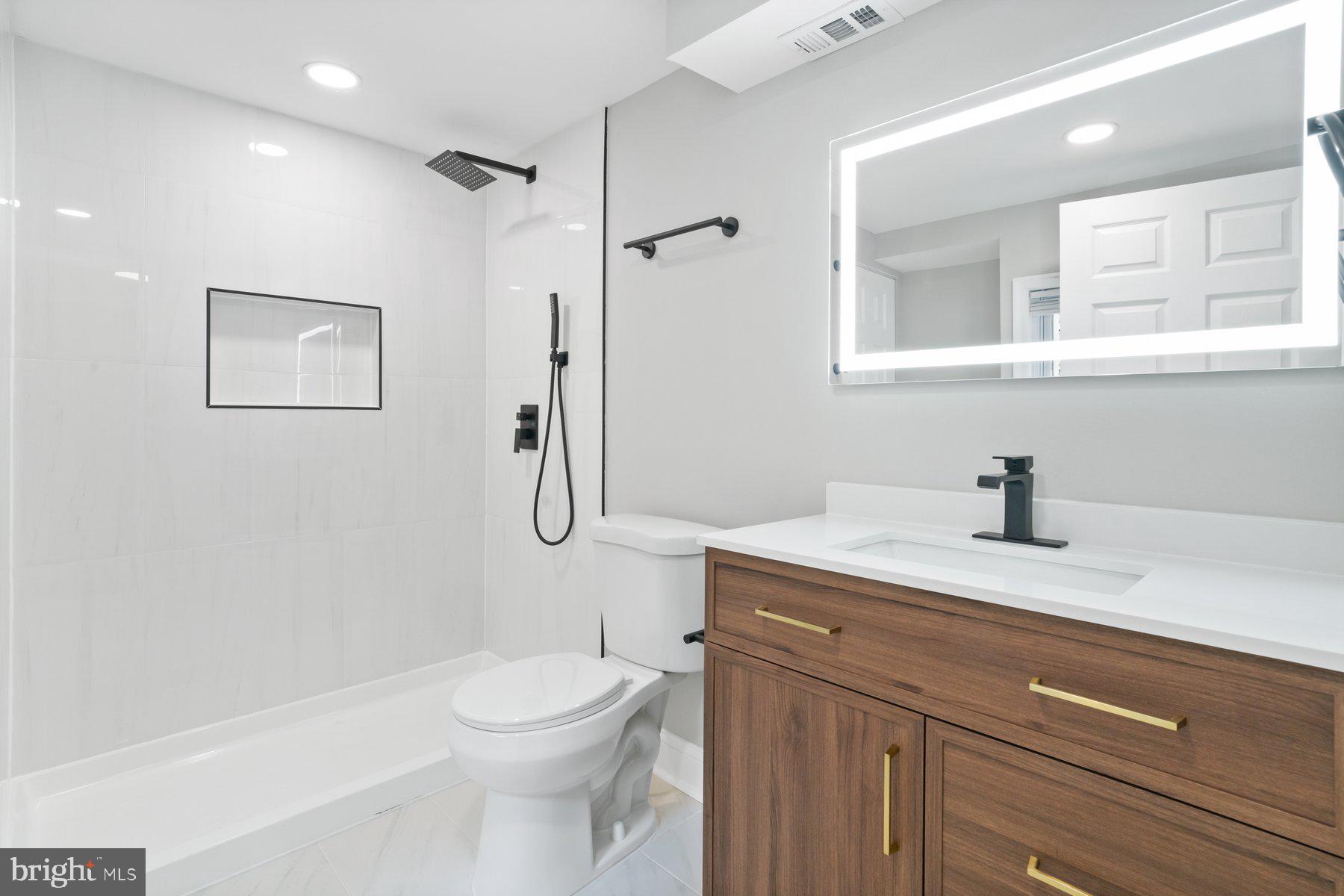 1312 Bruceville Road Keymar, MD 21757 - Photo 15 of 41 Full Bath