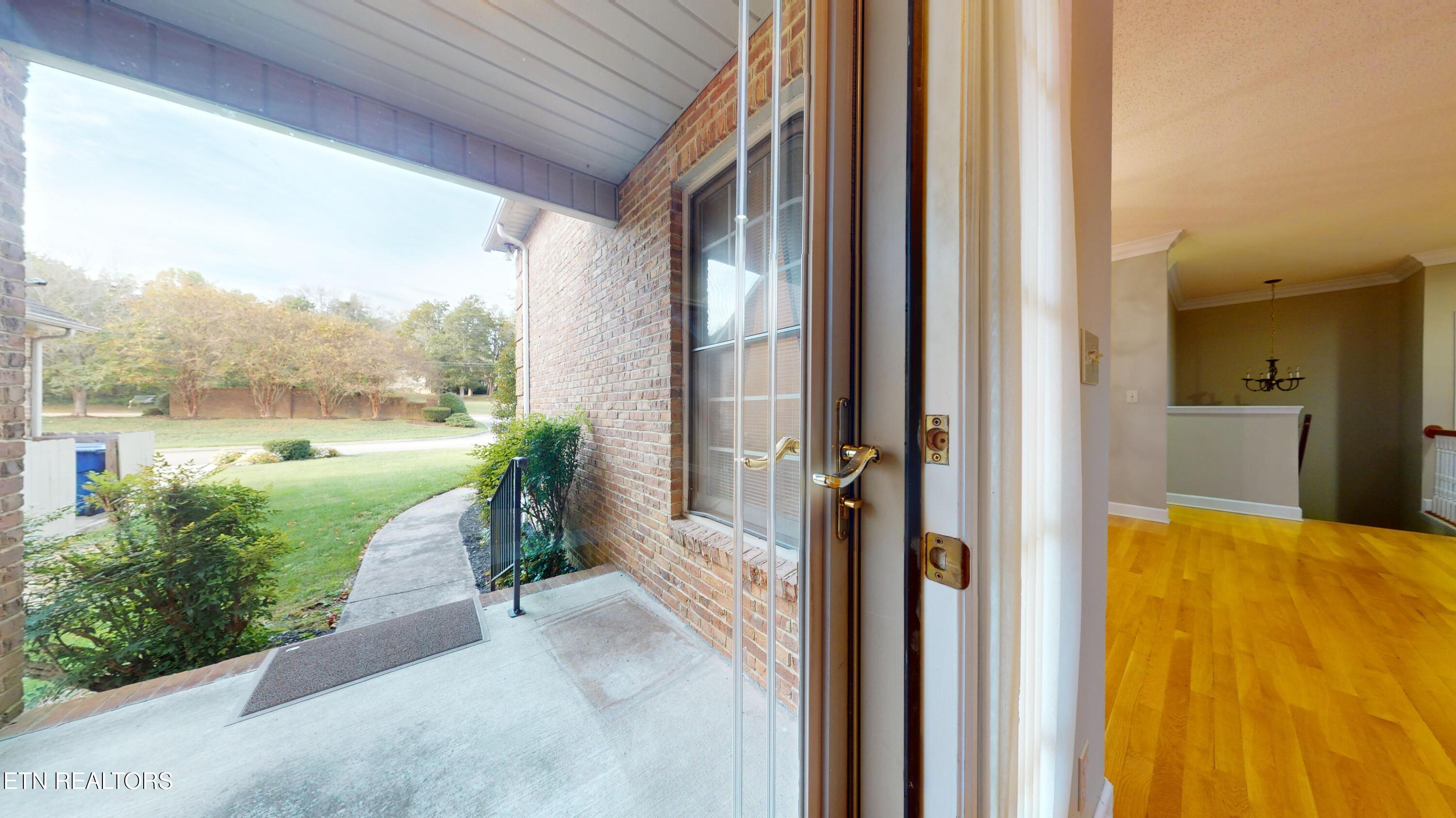 116 Emory Lane Oak Ridge, TN 37830 - Photo 3 of 30 116-Emory-Ln-11152024_091801