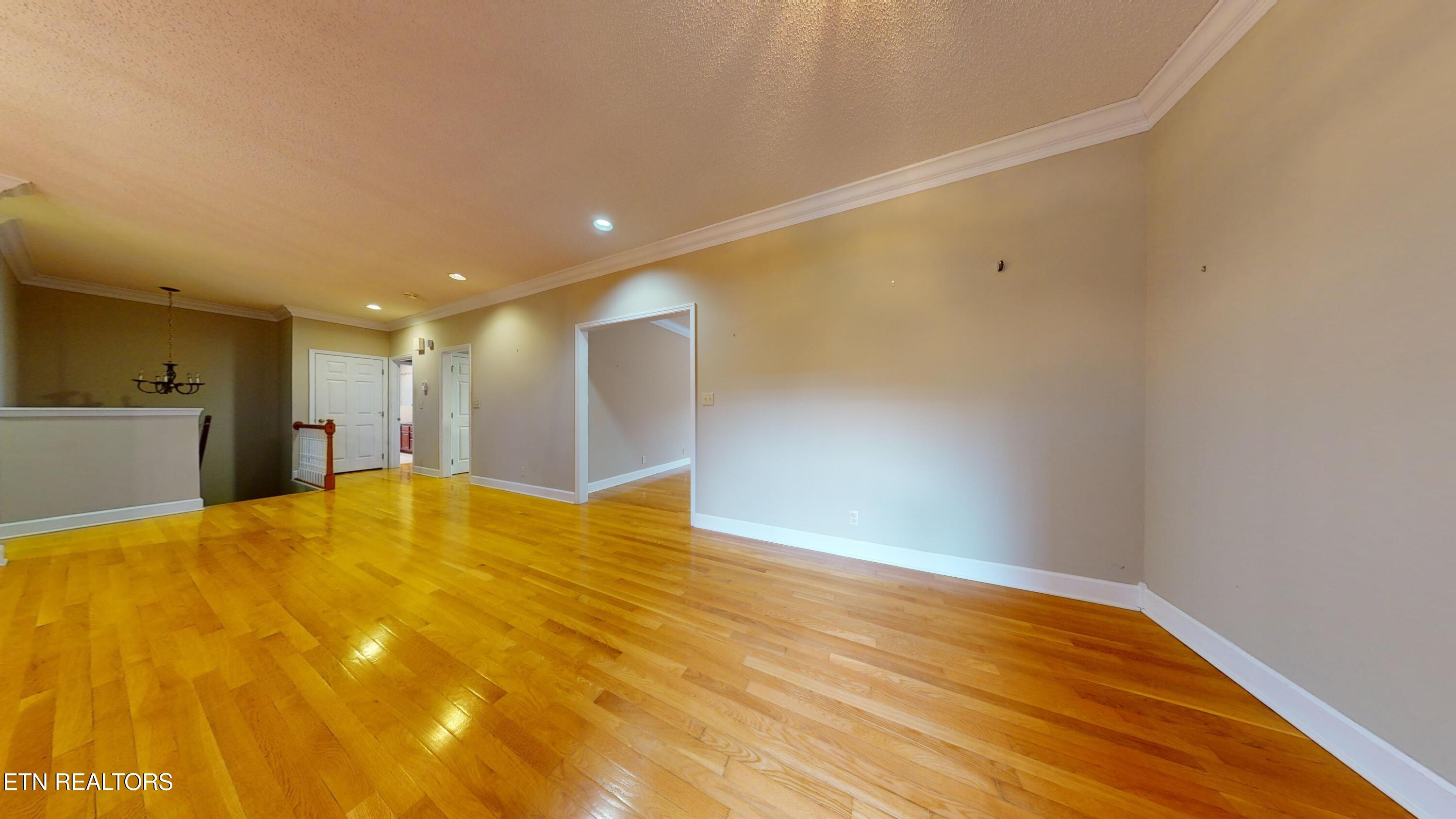 116 Emory Lane Oak Ridge, TN 37830 - Photo 4 of 30 116-Emory-Ln-11152024_091843