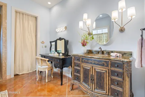 $1,540,000 | 109 Mossy Oaks Avenue, Lafayette, LA 70503