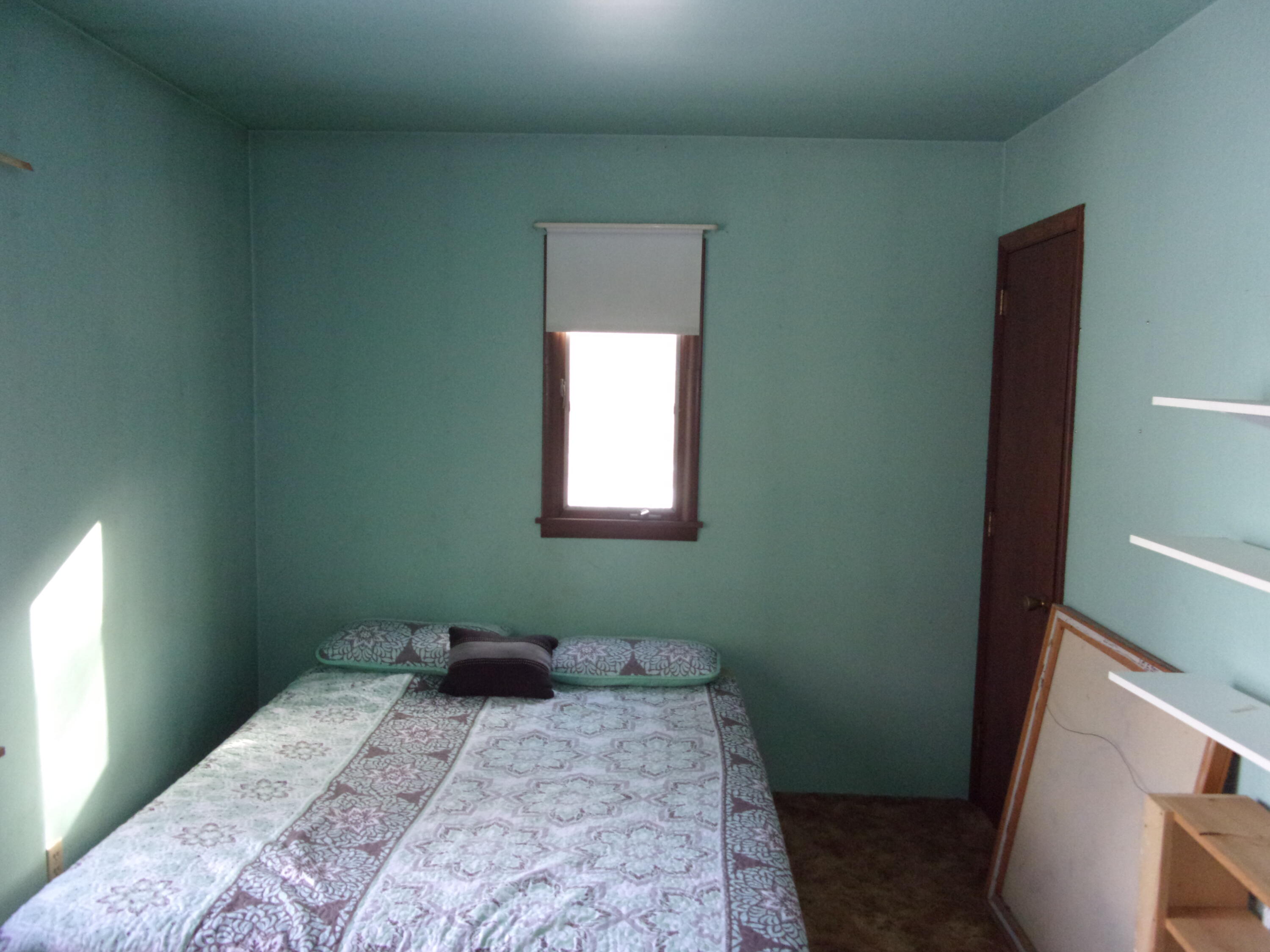 9100 Humphrey Road Reading, MI 49274 - Photo 14 of 33 100_1860