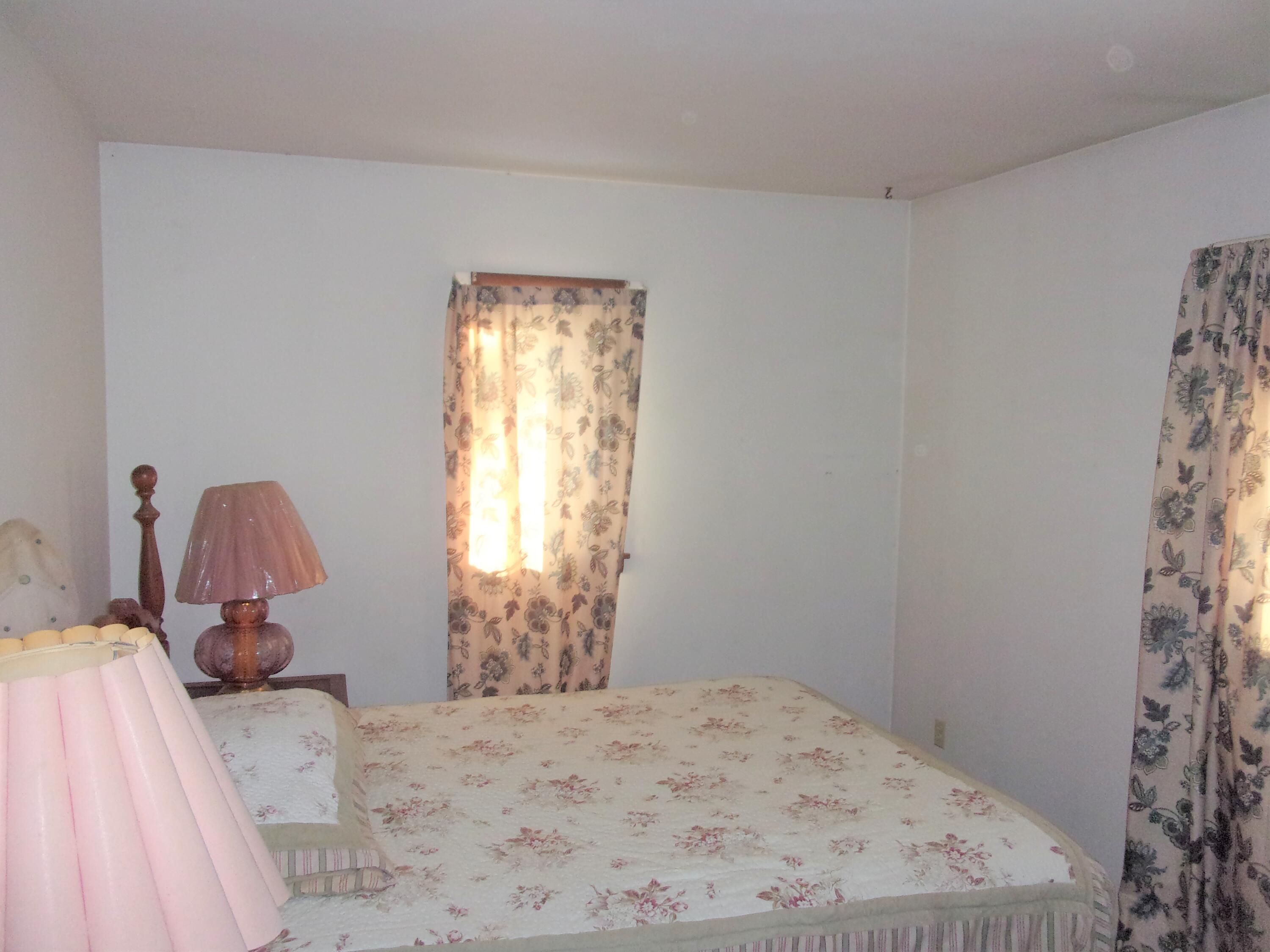 9100 Humphrey Road Reading, MI 49274 - Photo 16 of 33 100_1863