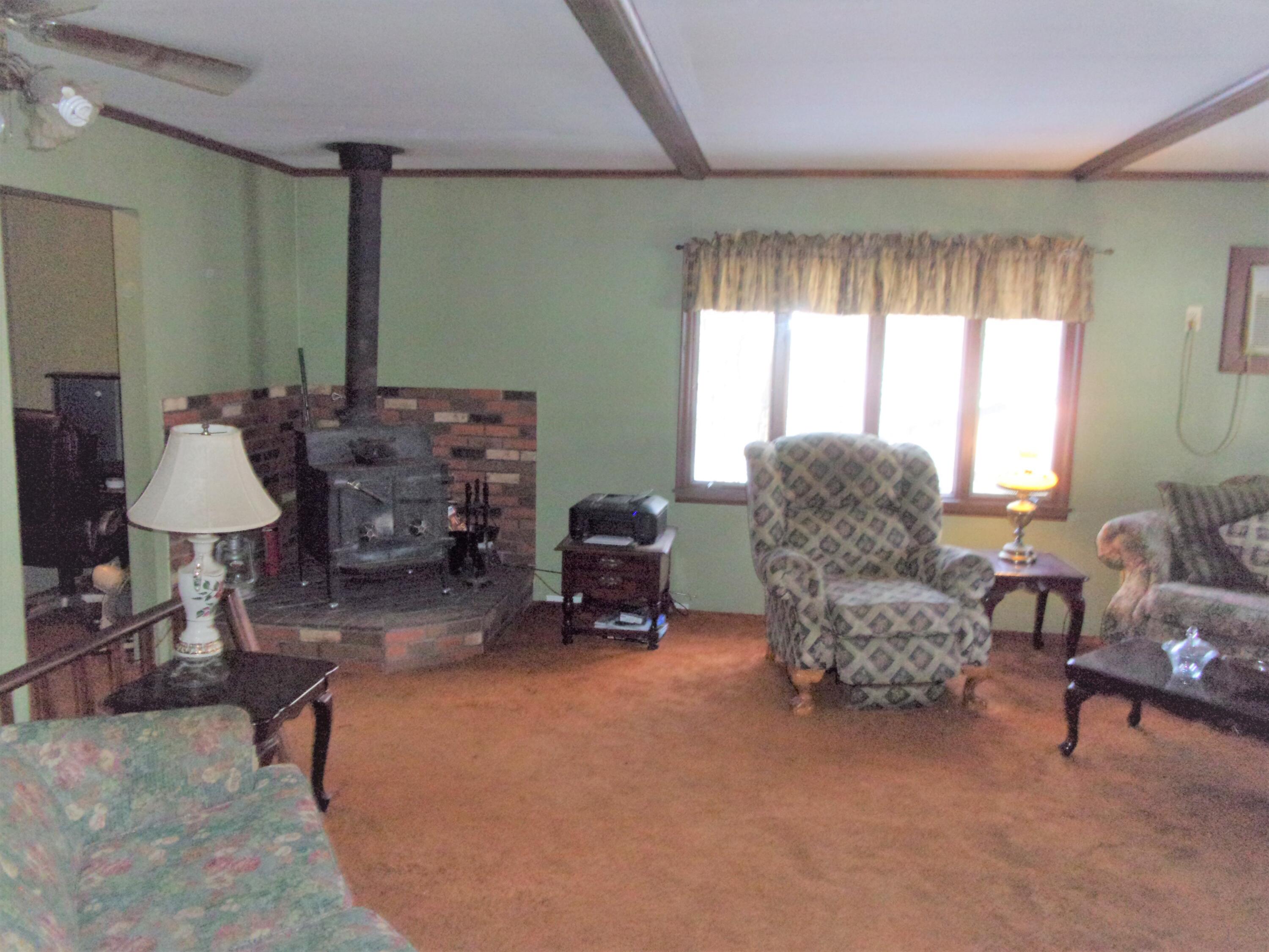 9100 Humphrey Road Reading, MI 49274 - Photo 6 of 33 100_1858