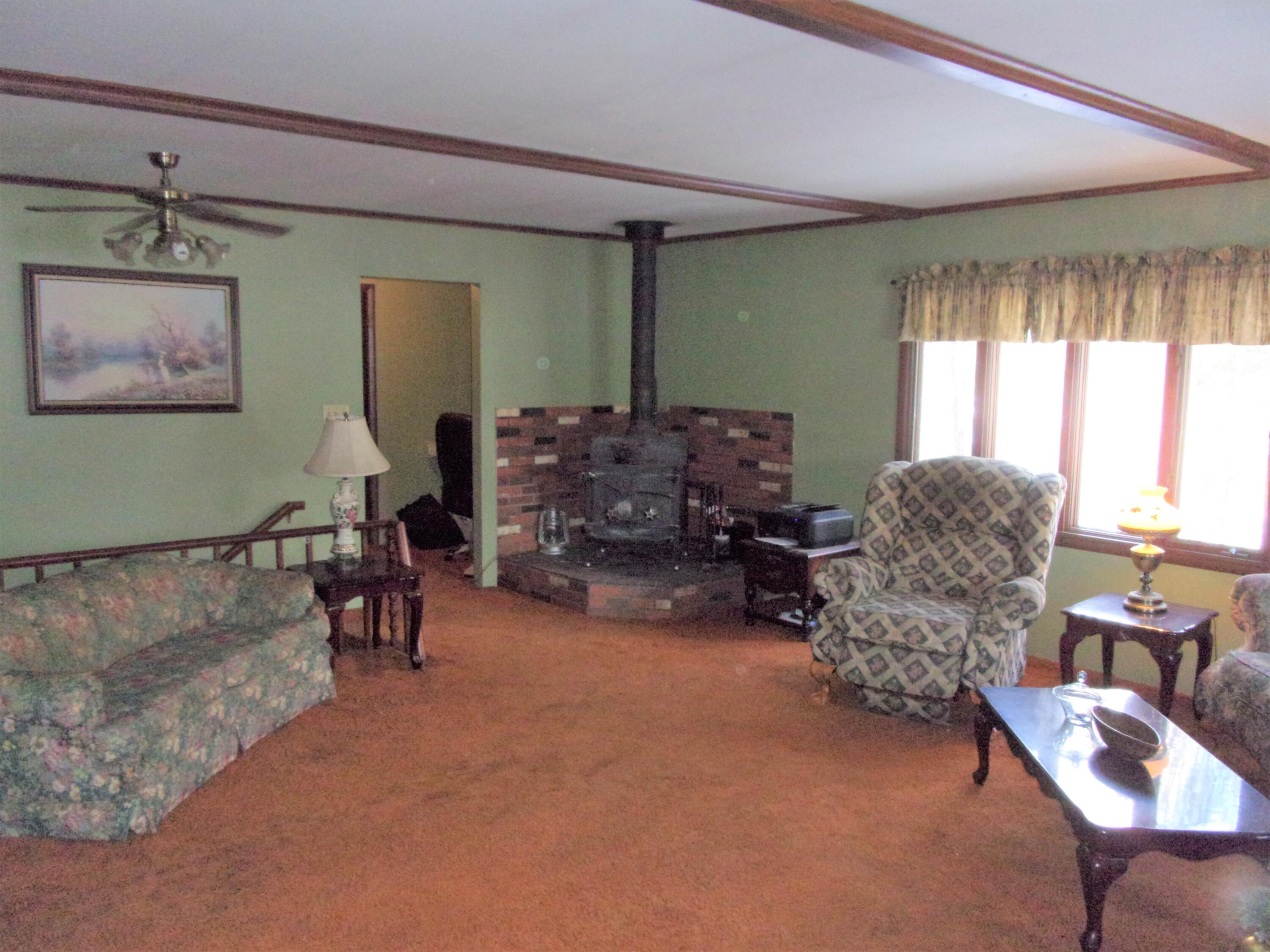 9100 Humphrey Road Reading, MI 49274 - Photo 9 of 33 100_1865