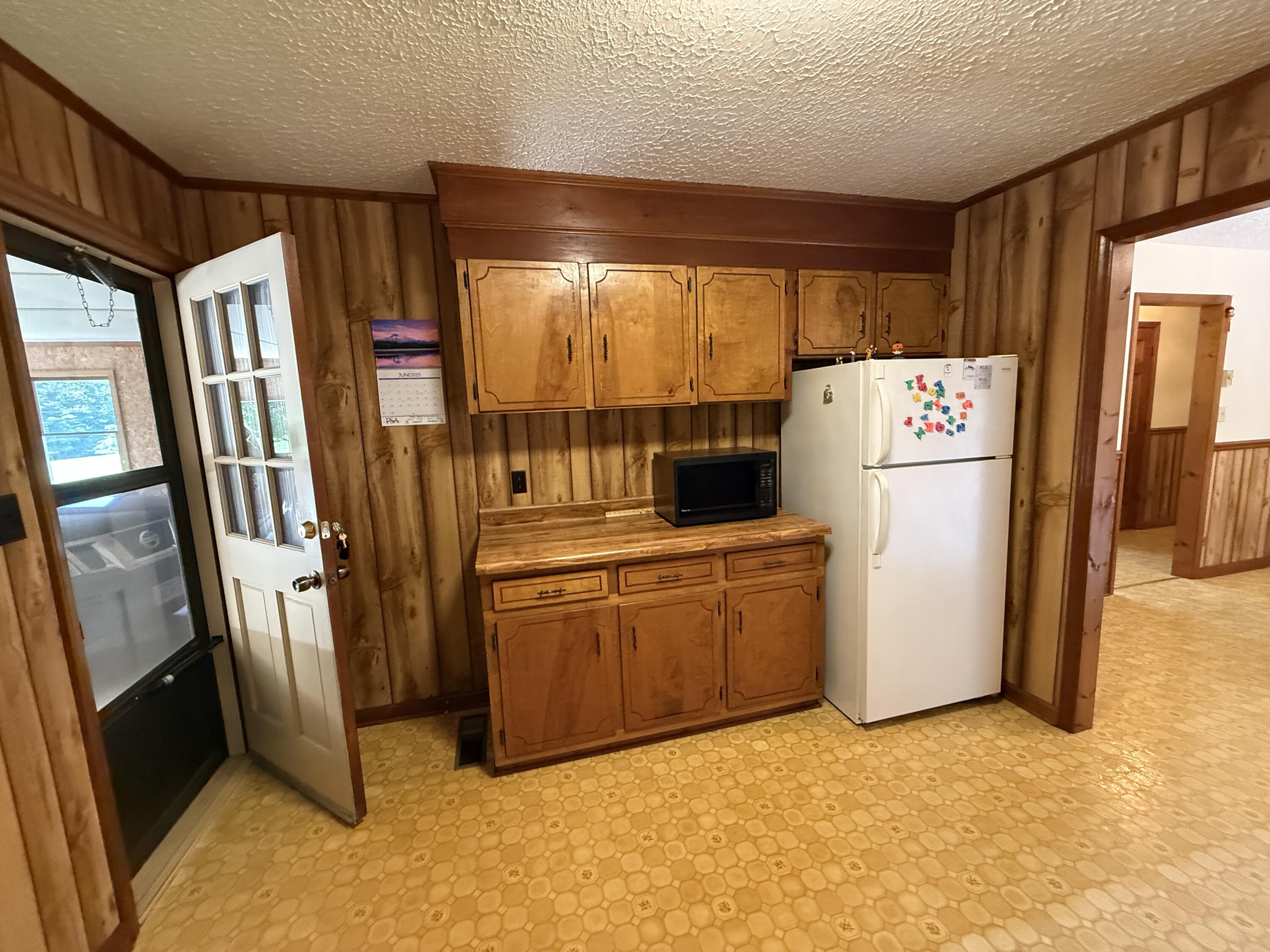 1716 Holly Tree Road Ararat, VA 24053 - Photo 14 of 39 IMG_8541