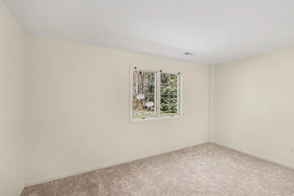 $300,000 | 148 Bridgewood Drive, Battle Creek, MI 49015