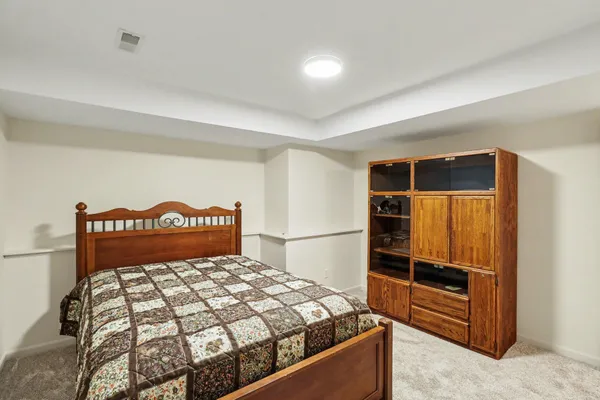 $300,000 | 148 Bridgewood Drive, Battle Creek, MI 49015
