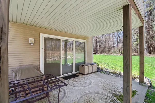$300,000 | 148 Bridgewood Drive, Battle Creek, MI 49015
