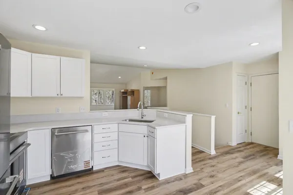 $300,000 | 148 Bridgewood Drive, Battle Creek, MI 49015