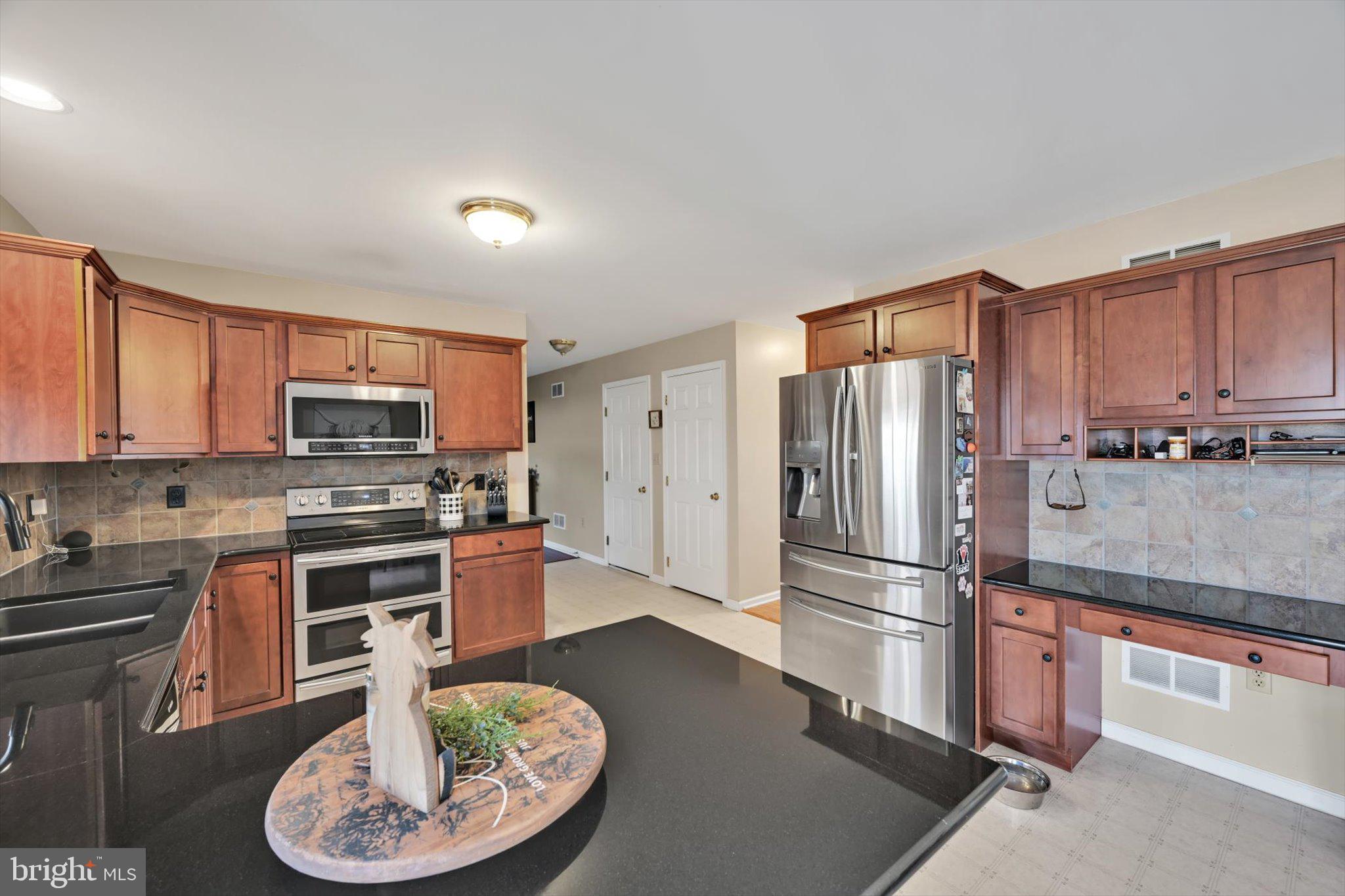 251 South Garfield Road Bernville, PA 19506 - Photo 16 of 38 Gallery Image 16