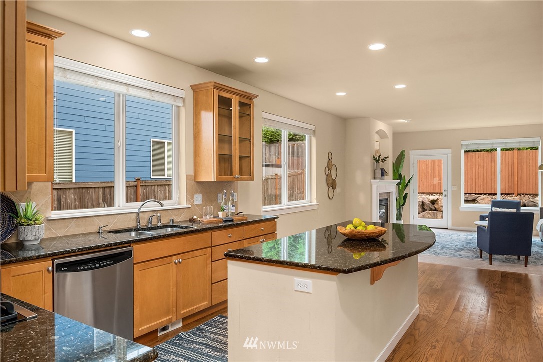 3801 222nd Place Southeast Bothell, WA 98021 - Photo 12 of 40