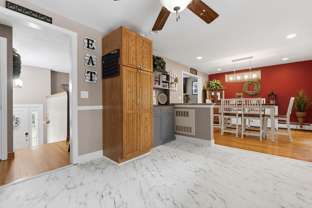 79 Martin Road Reading, MA 01867 - Photo 8 of 42