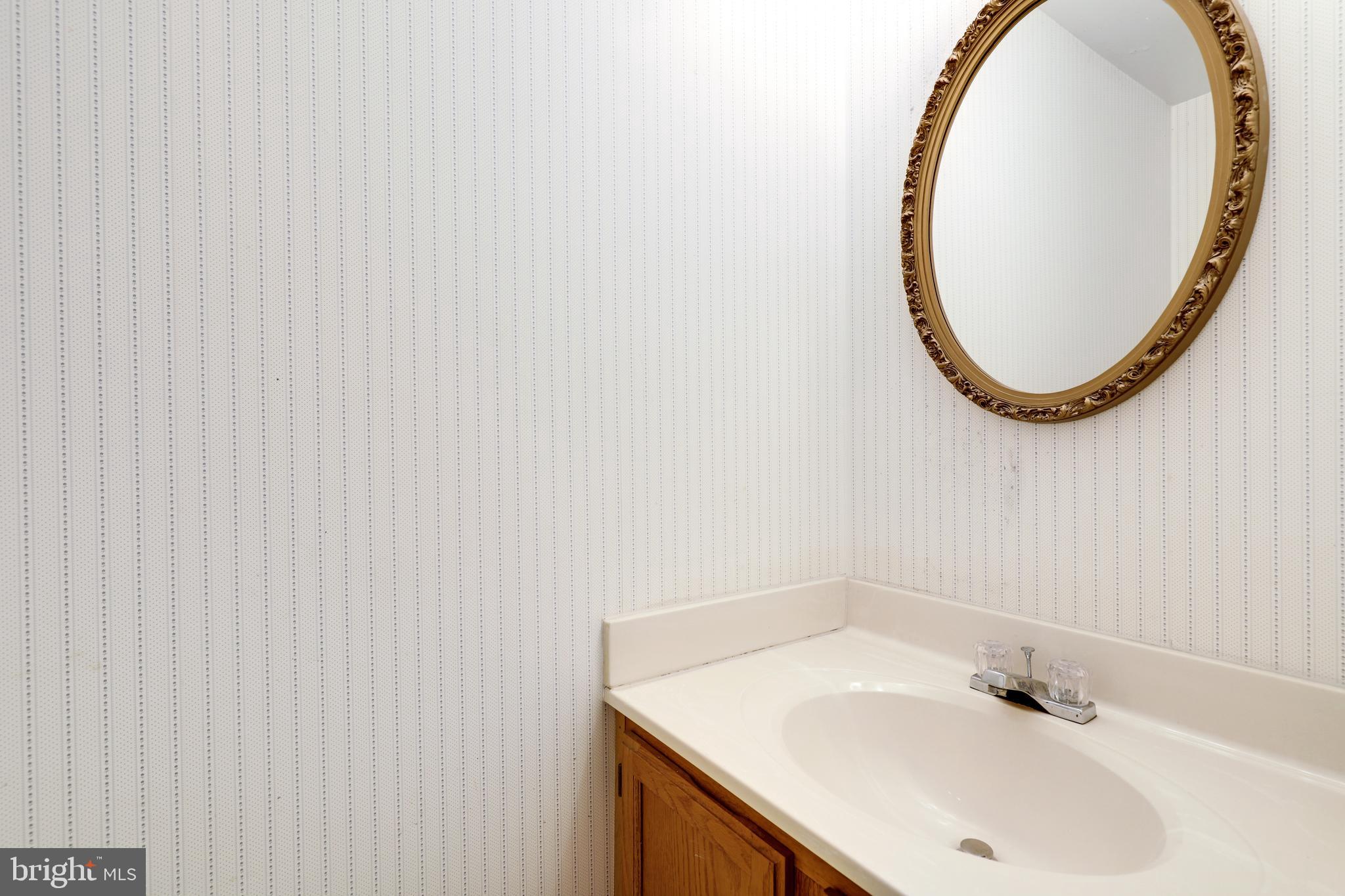 11951 Hollowwind Court Reston, VA 20194 - Photo 11 of 25 Gallery Image 11