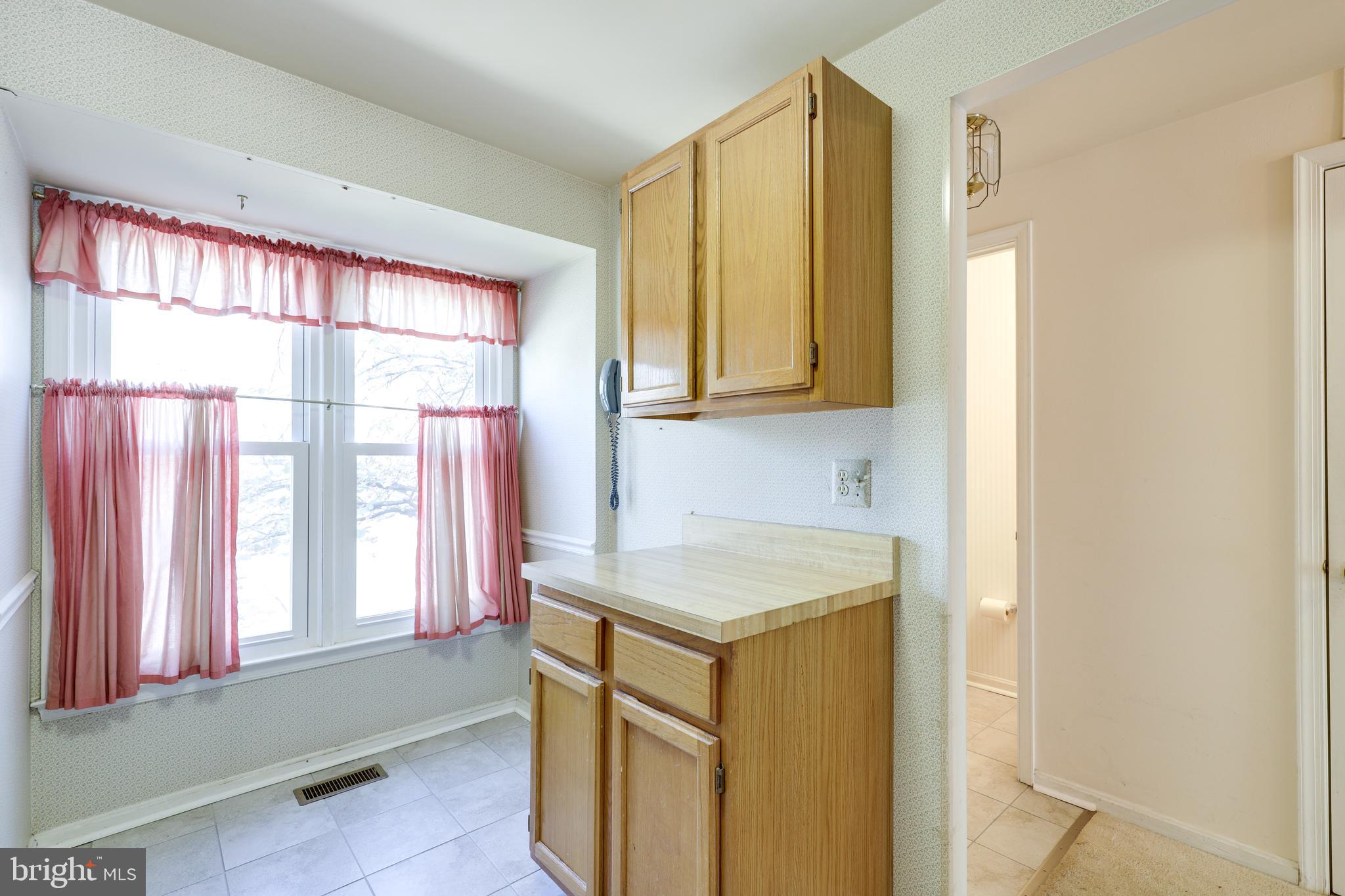 11951 Hollowwind Court Reston, VA 20194 - Photo 9 of 25 Gallery Image 9
