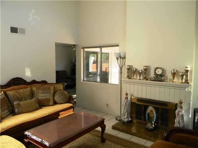 1834 Hilton Head Road El Cajon, CA 92019 - Photo 2 of 7 LIVING ROOM W FIREPLACE