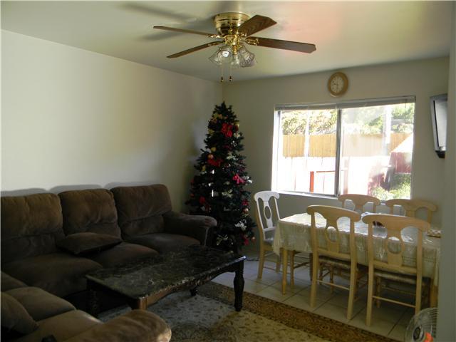 1834 Hilton Head Road El Cajon, CA 92019 - Photo 5 of 7 CURRENTLY USED AS FAMILY ROOM THIS IS DINING AREA