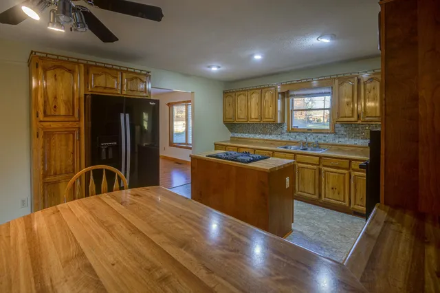 $369,900 | 311 Locust Street, Alexandria, TN 37012