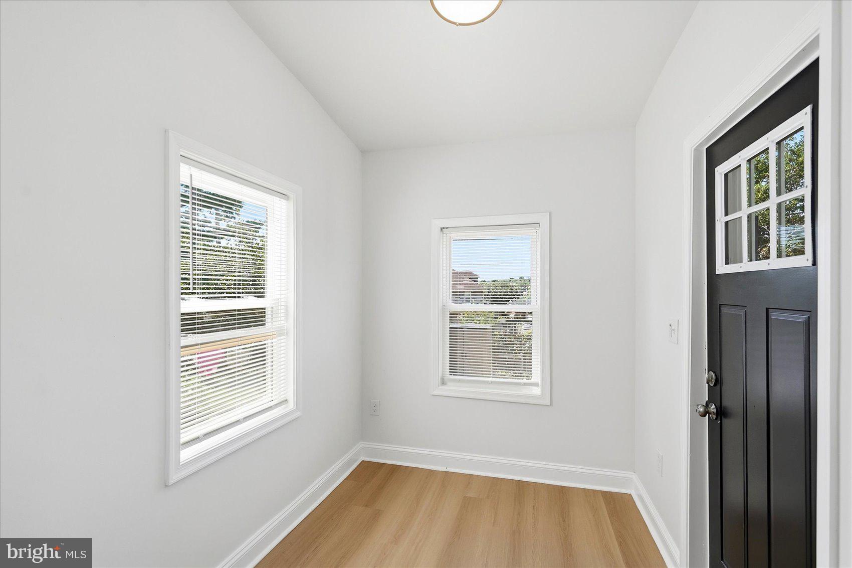 916 Calwell Road Baltimore, MD 21229 - Photo 20 of 36 Gallery Image 20