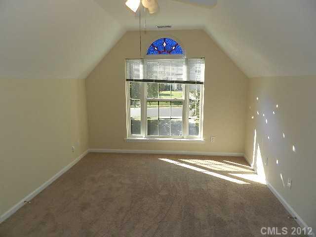 645 Clearbrook Road Matthews, NC 28105 - Photo 6 of 16