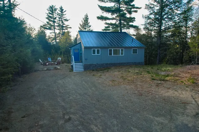 $449,900 | 1005 Hernia Hill Road, Carrabassett Valley, ME 04947