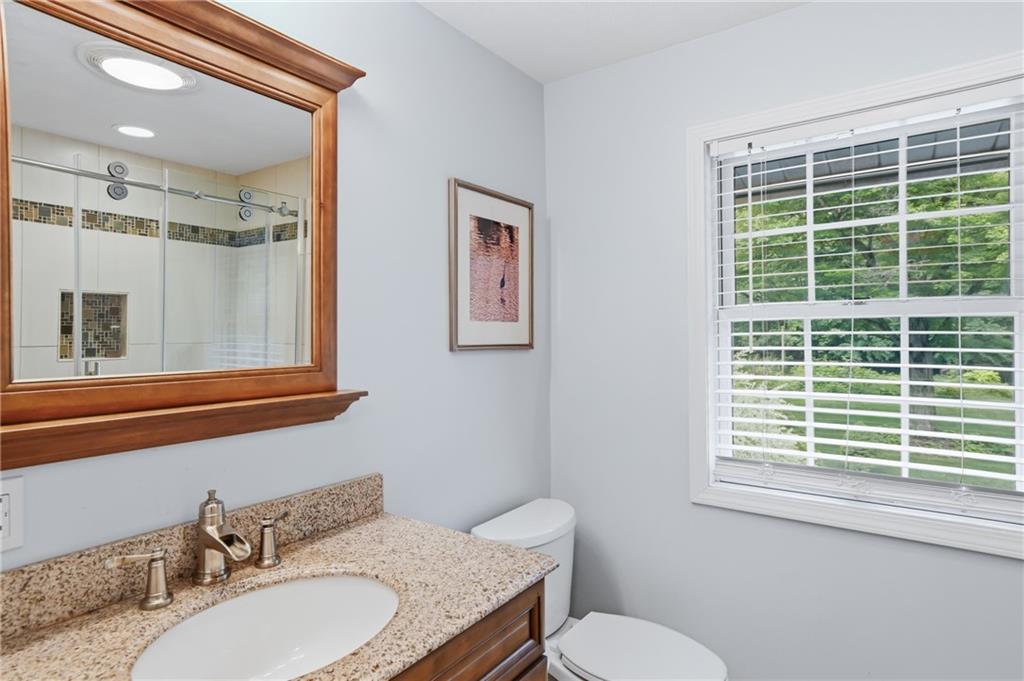 401 Robertson Road Hermitage, PA 16148 - Photo 22 of 47