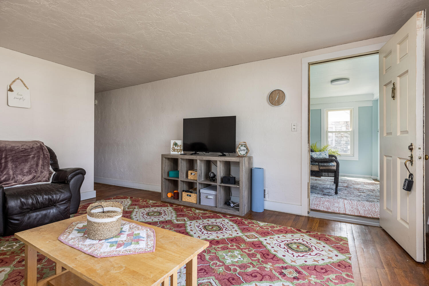 15 Old Orchard Road Saco, ME 04072 - Photo 12 of 32 15 Old Orchard Rd Saco ME-large-007-003-
