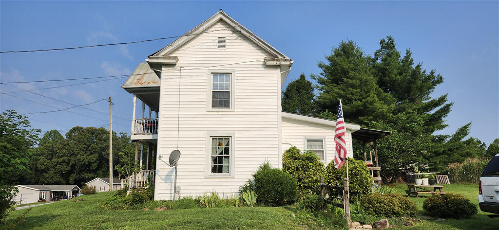 6846 Goodview Road Goodview, VA 24095 - Photo 26 of 26 20442420260717_084706_204424_S