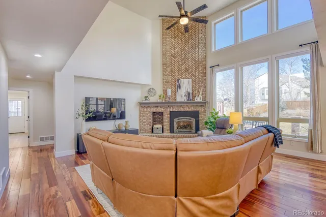 $1,000,000 | 10048 Cottoncreek Drive, Highlands Ranch, CO 80130