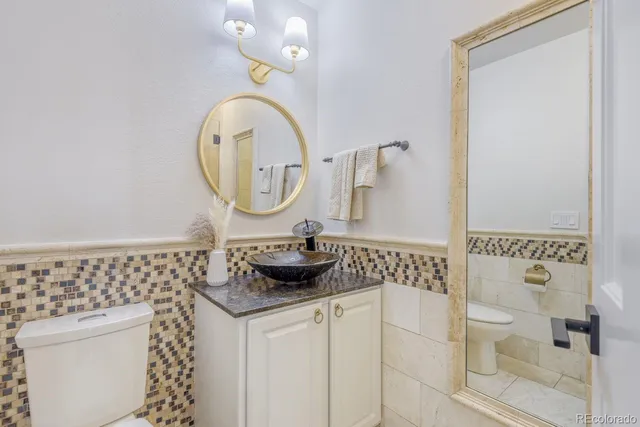 $1,000,000 | 10048 Cottoncreek Drive, Highlands Ranch, CO 80130