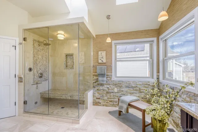 $1,000,000 | 10048 Cottoncreek Drive, Highlands Ranch, CO 80130